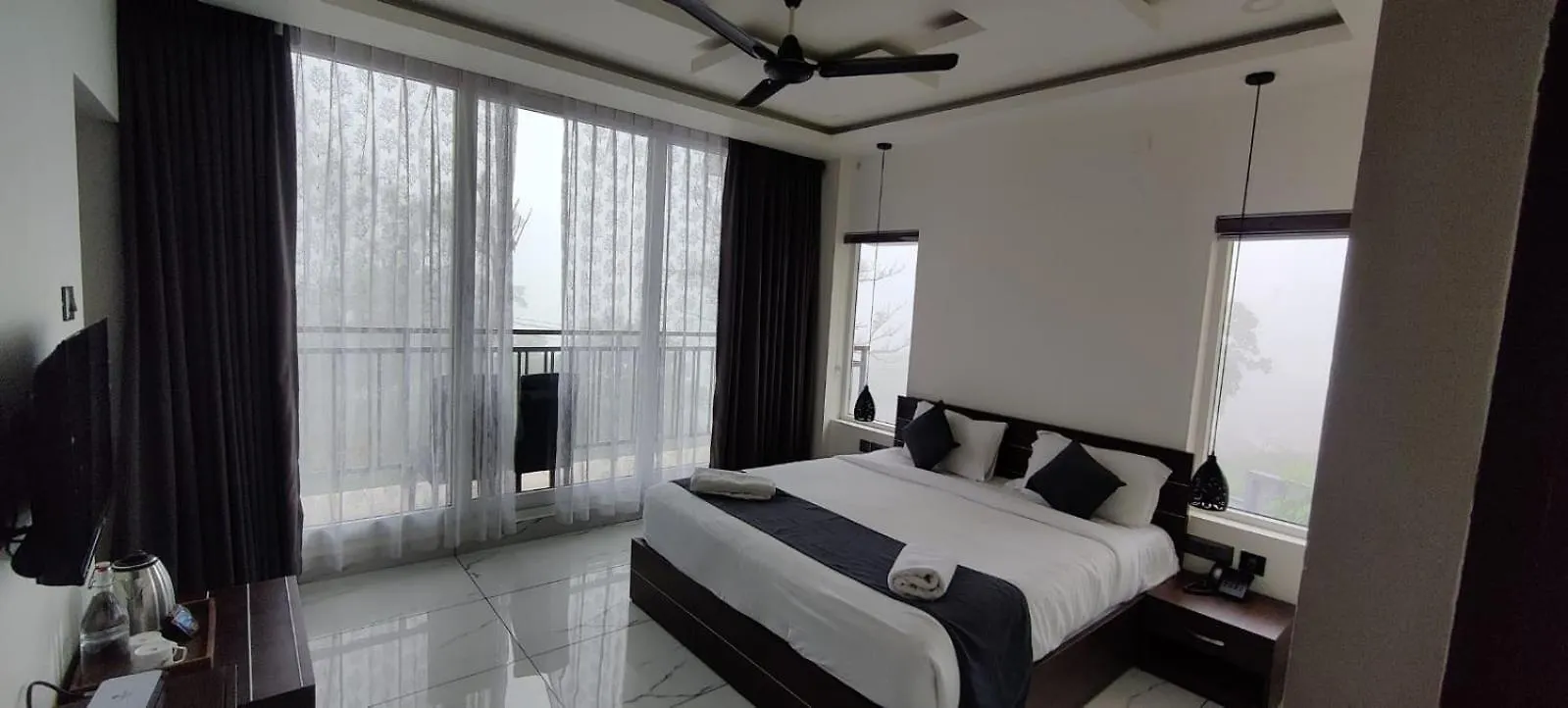Homestay Misty Cabin Devikolam