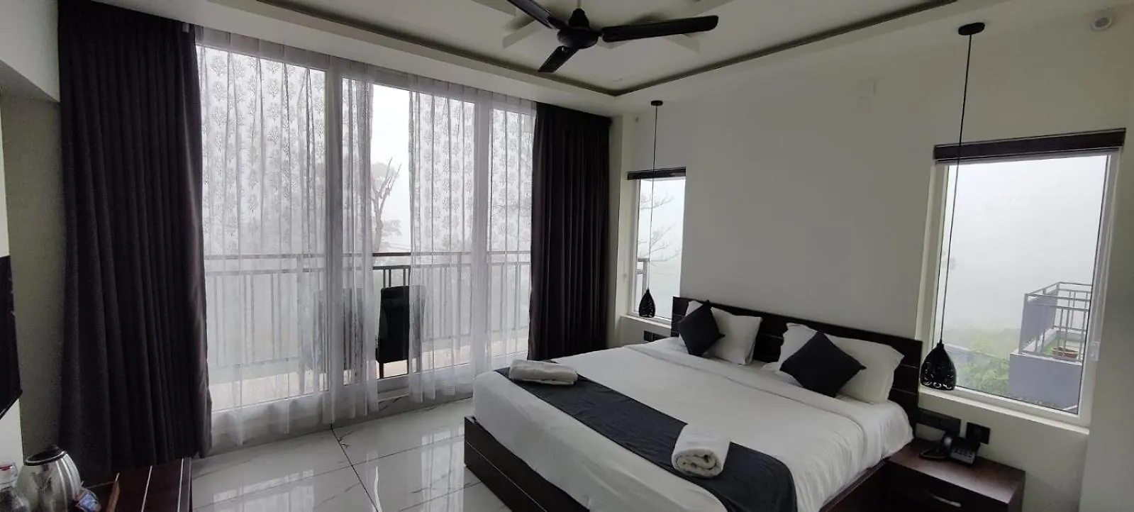 Misty Cabin Devikolam Homestay